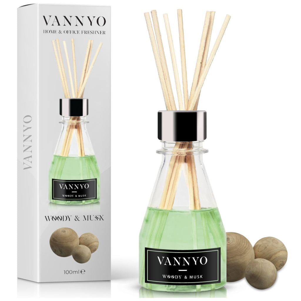 Odorizant cu betisoare VANNYO 100ml woody musck