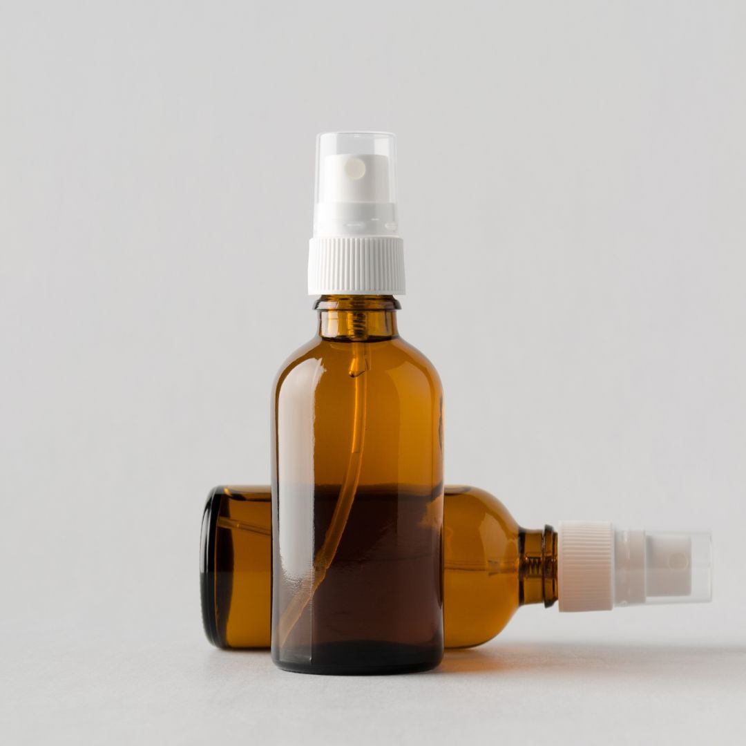 Recipient 100 ml cu inchidere tip spray