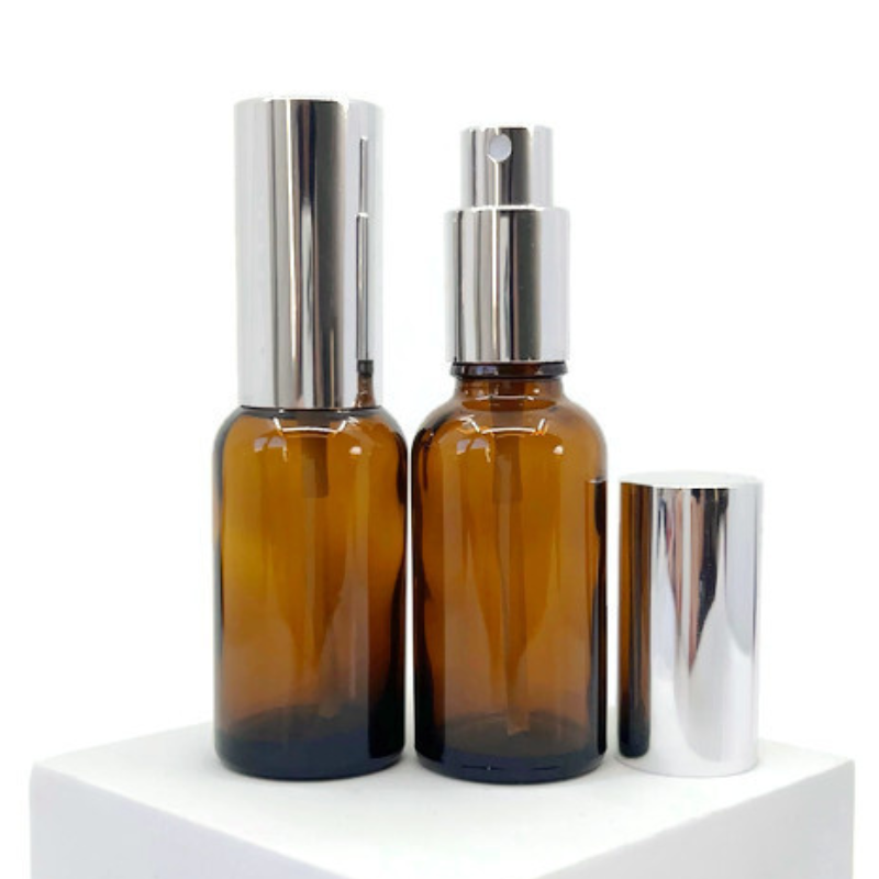 Recipient sticla maro 50 ml, spray argintiu