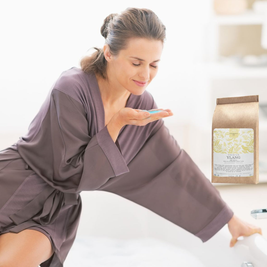 Sarea de baie cu ulei esențial de  Ylang Ylang