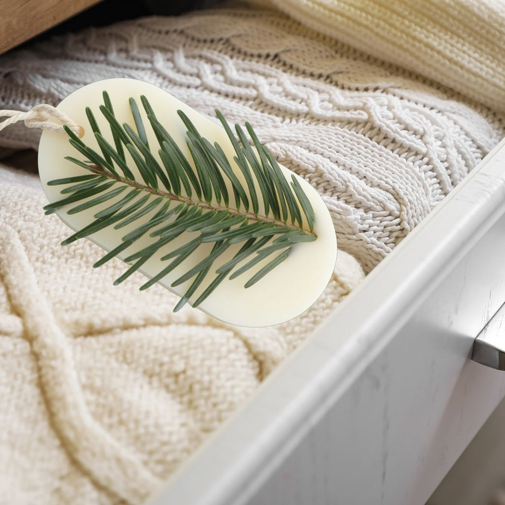 Odorizant Dulap FOREST WALK, Candelina – Brad, Pin, Cedru, 25g